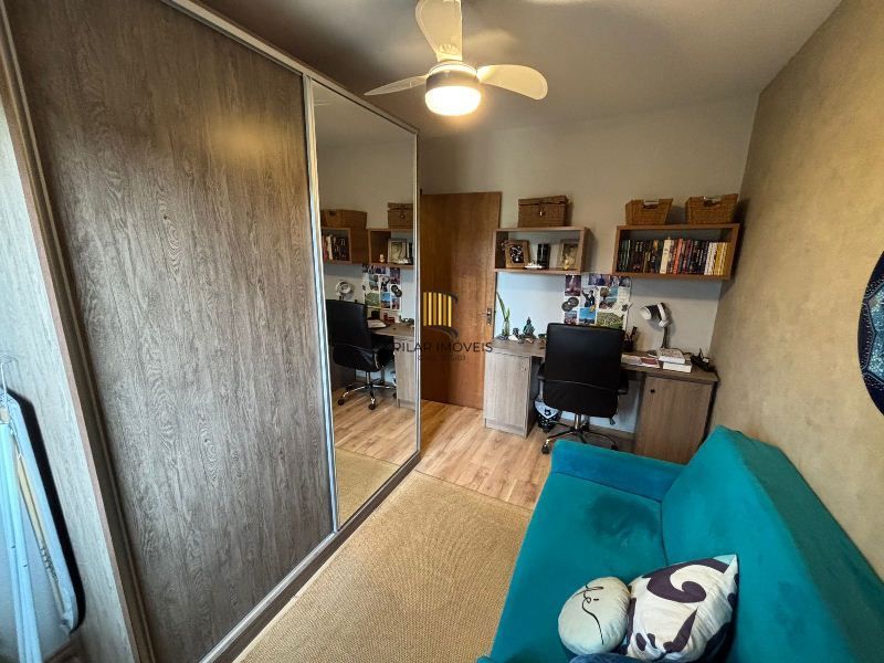 Casa 3 dormitórios no bairro Hípica