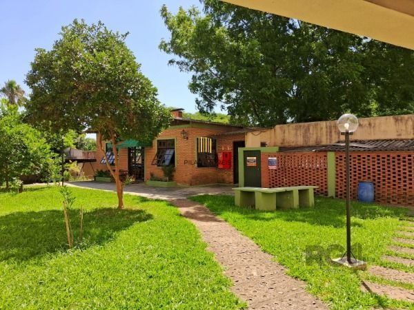 Apartamento em Porto Alegre, no bairro Tristeza, com 1 dormitório(s), e 1 banheiros, à venda.