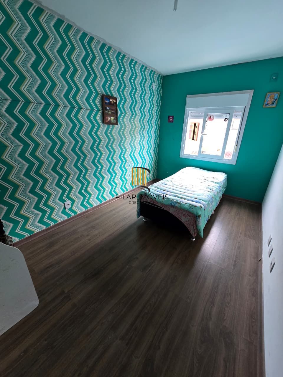 Casa 3 dormitórios no bairro Hípica