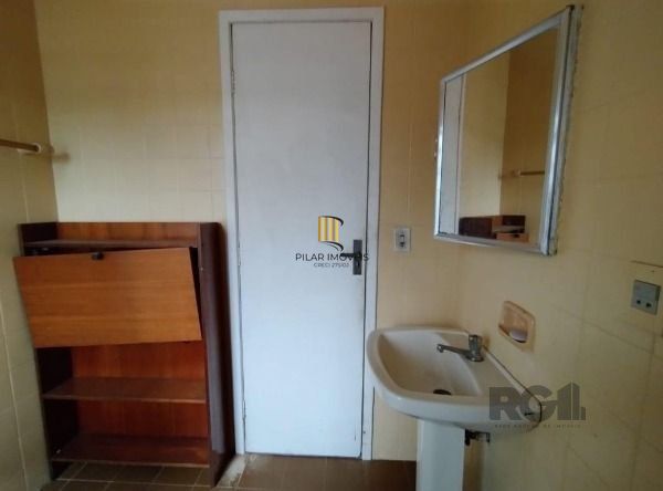 Apartamento em Porto Alegre, no bairro Vila Conceição, com 1 dormitório(s), e 1 banheiros, à venda.