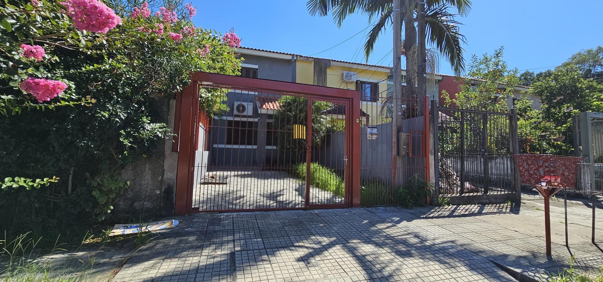 Casa para Venda - 68m², 2 dormitórios, Hípica