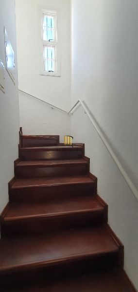 Casa para Venda - 160m², 4 dormitórios, sendo 2 suites, 4 vagas - Urubatã