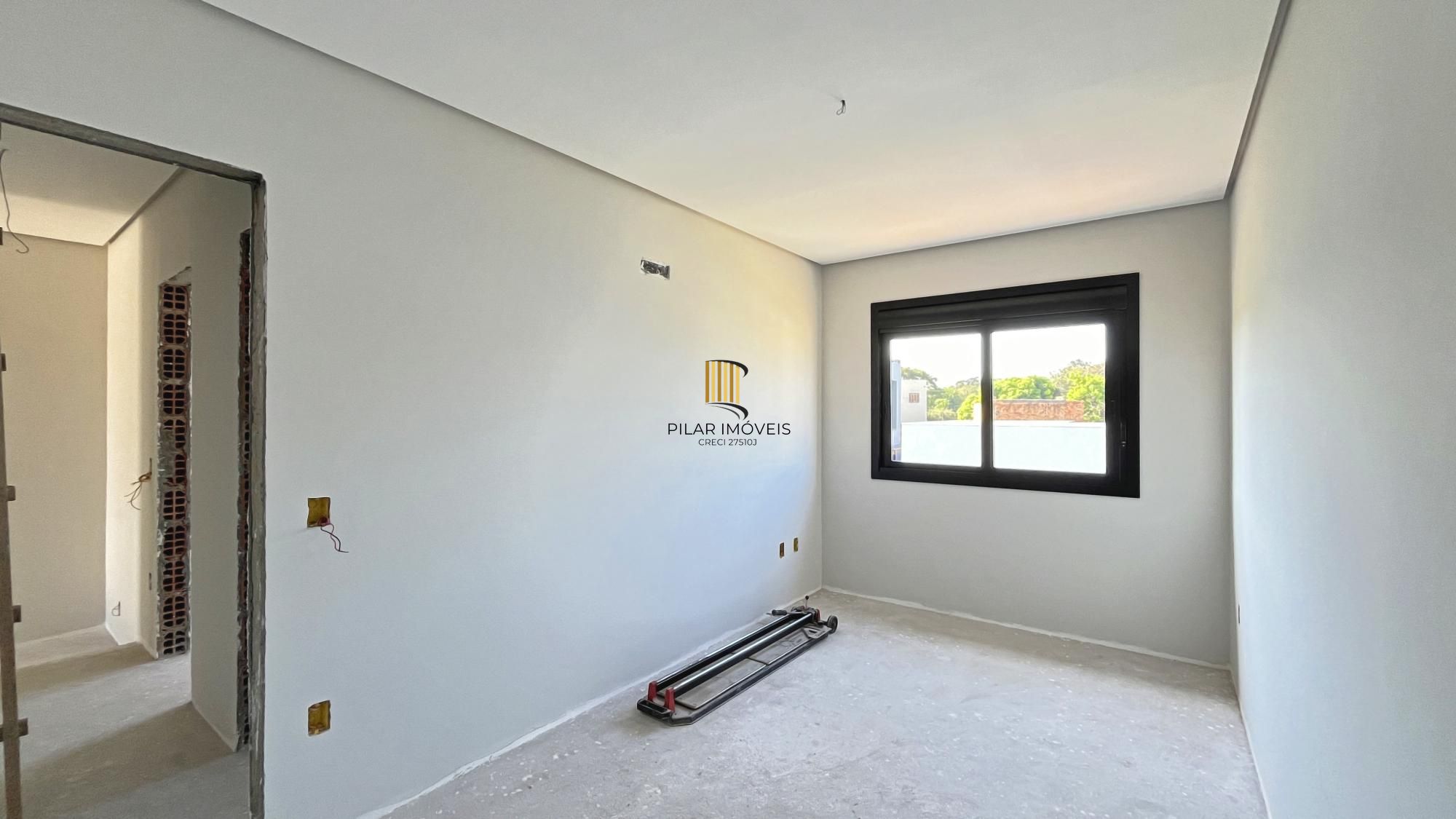 Casa de Condomínio 3 dormitórios no bairro Hípica
