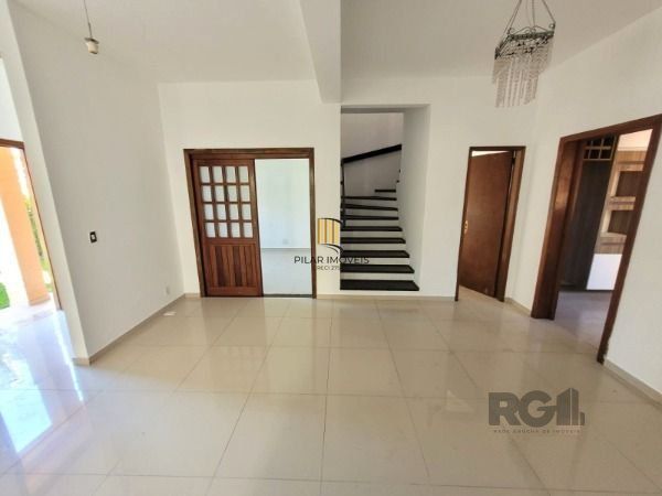 Casa 5 dormitórios no bairro Aberta dos Morros