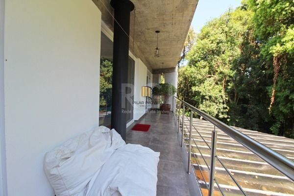 Casa Condominio em Porto Alegre, no bairro Hípica, com 3 dormitório(s), e 3 banheiros, à venda.