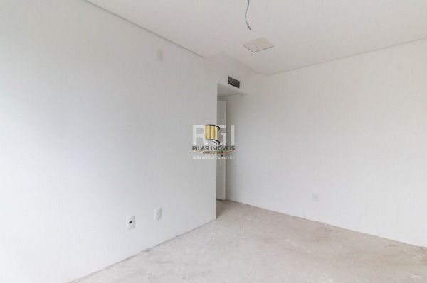 Apartamento para Venda - 73.51m², 2 dormitórios, sendo 1 suites, 1 vaga - Passo da Areia