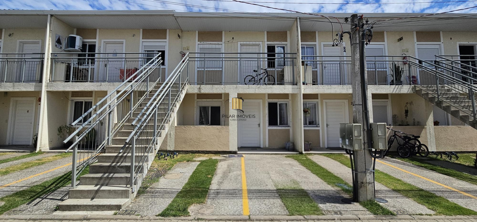 Casa de Condomínio 2 dormitórios no bairro Restinga