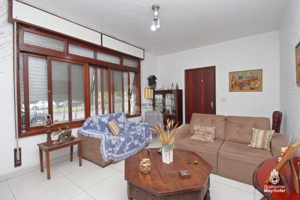 Casa para Venda - 150m², 3 dormitórios, 1 vaga - Ipanema