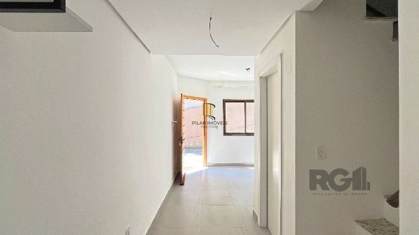 Casa de Condomínio 3 dormitórios no bairro Nonoai