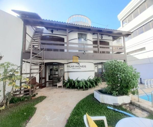 Casa Comercial em Porto Alegre, no bairro Tristeza, à venda.