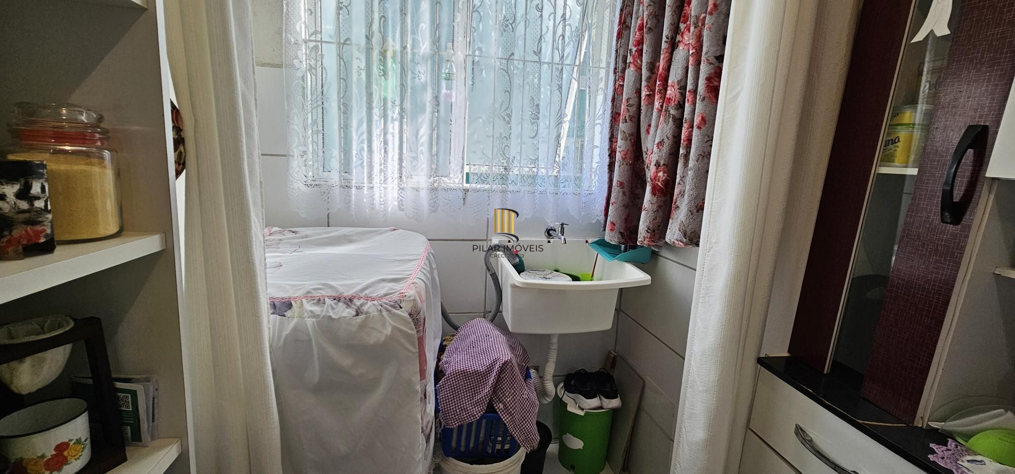 Apartamento 2 dormitórios no bairro Chapéu do Sol
