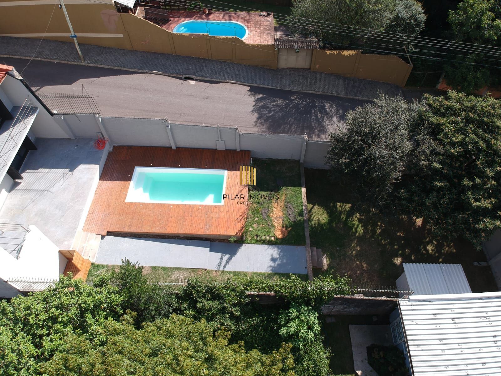 Casa 4 dormitórios no bairro Vila Nova