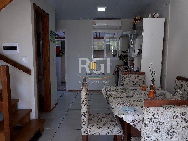 Casa Condominio para Venda - 58m², 2 dormitórios, 1 vaga - Restinga