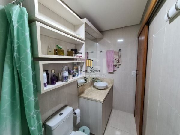 Apartamento para Venda - 70m², 3 dormitórios, 1 vaga - Cristal