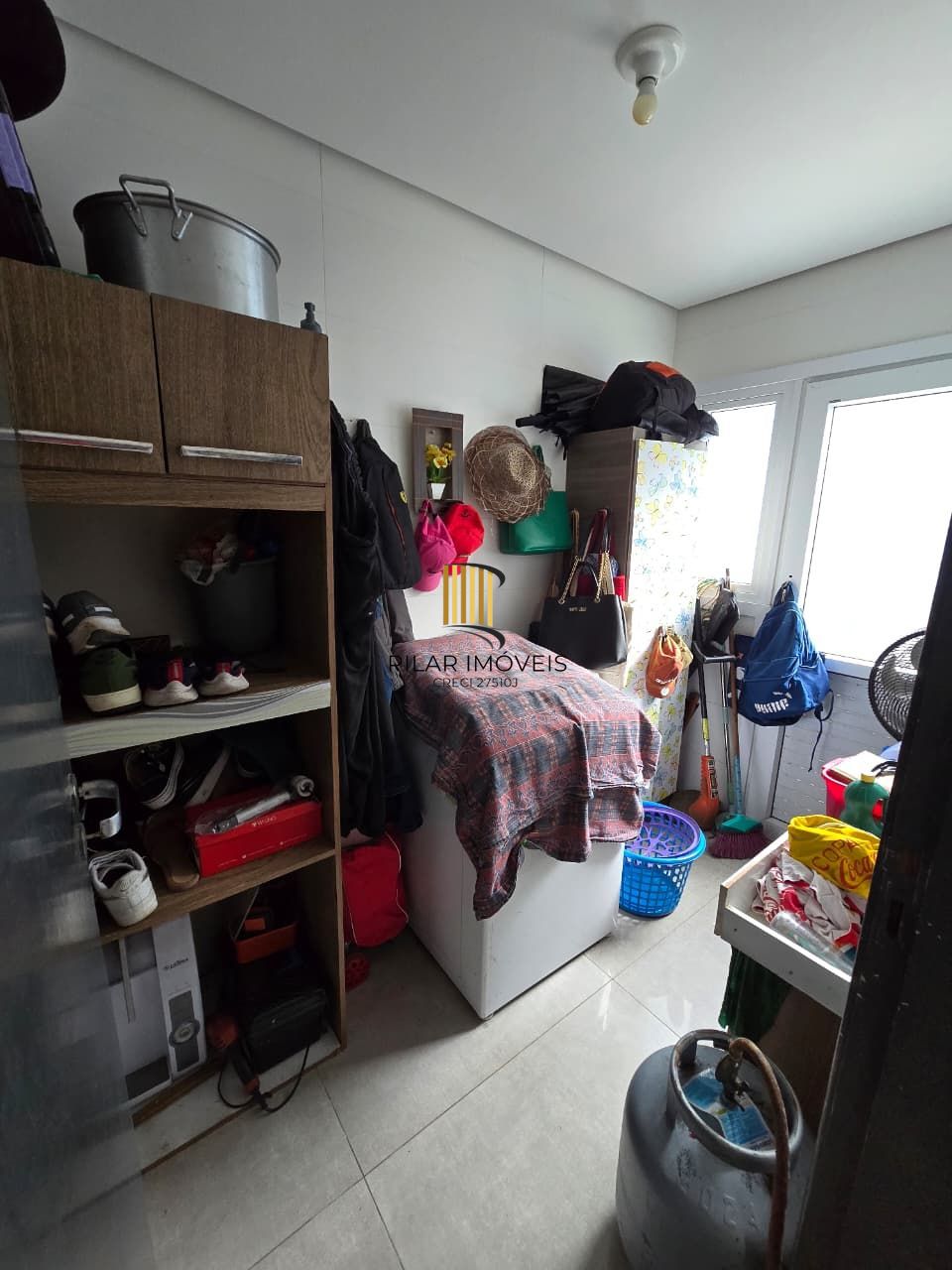 Casa 3 dormitórios no bairro Hípica