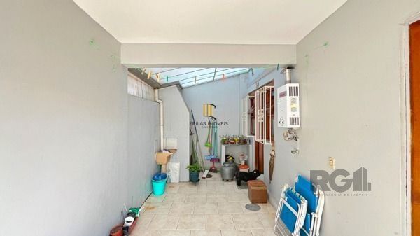 Casa Condominio em Porto Alegre, no bairro Tristeza, com 3 dormitório(s), e 3 banheiros, à venda.