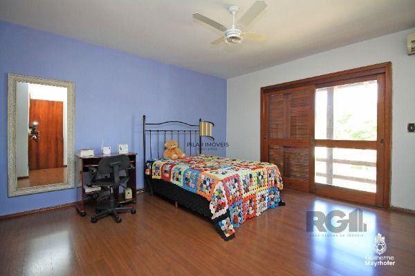 Casa para Venda - 365m², 3 dormitórios, sendo 1 suites, 4 vagas - Ipanema