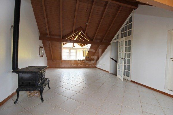 Casa para Venda - 278.12m², 3 dormitórios, sendo 1 suites, 2 vagas - Jardim Isabel