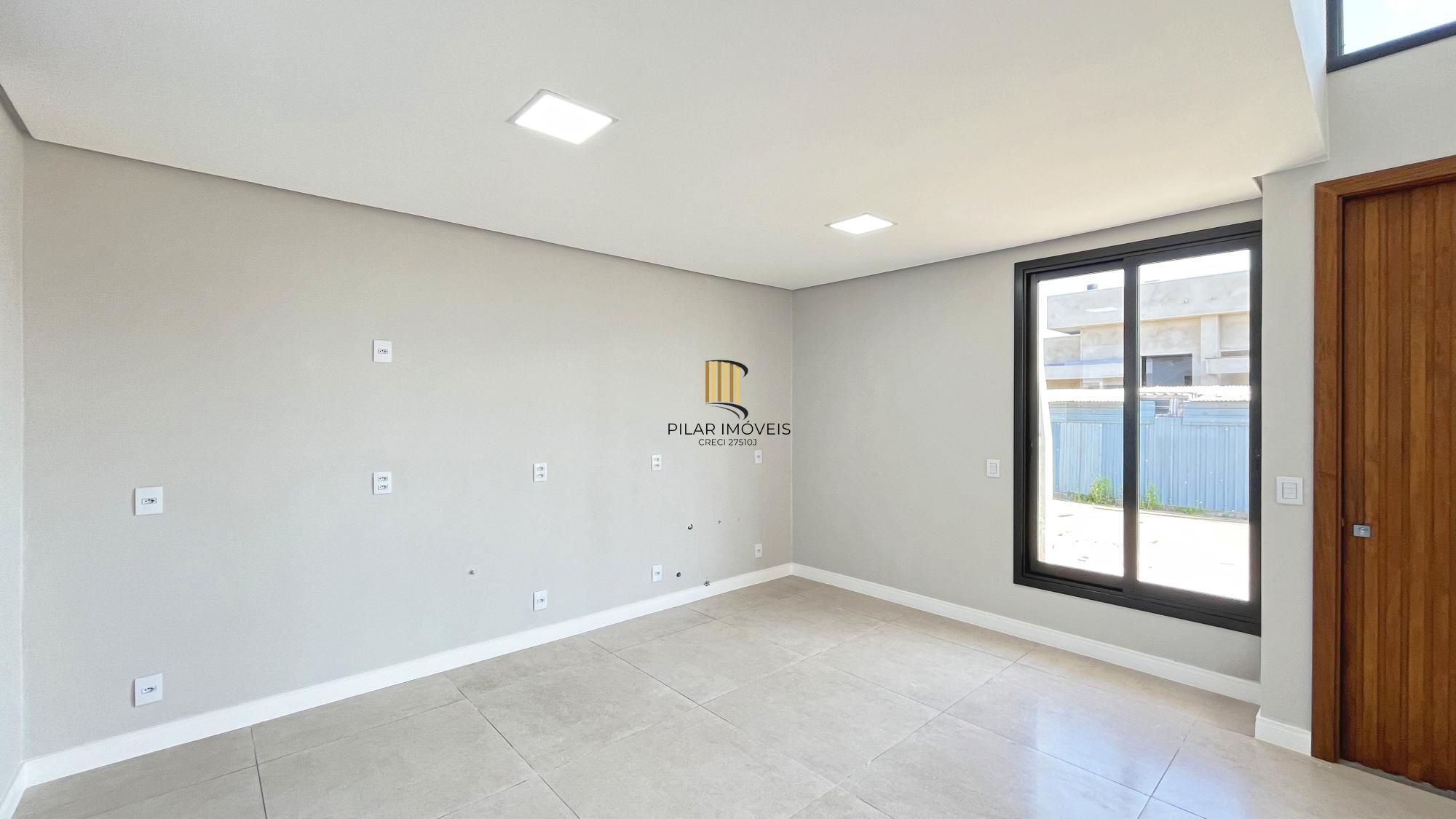 Casa Condominio em Porto Alegre, no bairro Hípica, com 3 dormitório(s), e 3 banheiros, à venda.