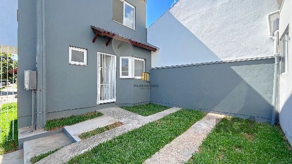 Casa 2 dormitórios no bairro Aberta dos Morros