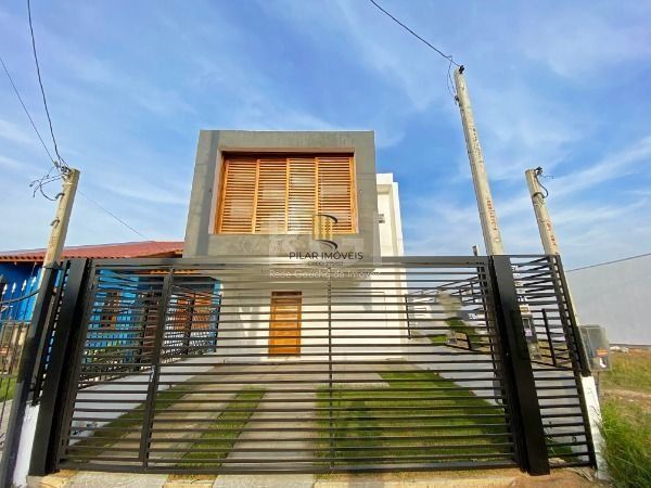 Casa para Venda - 217m², 3 dormitórios, sendo 1 suites, 2 vagas - Hípica