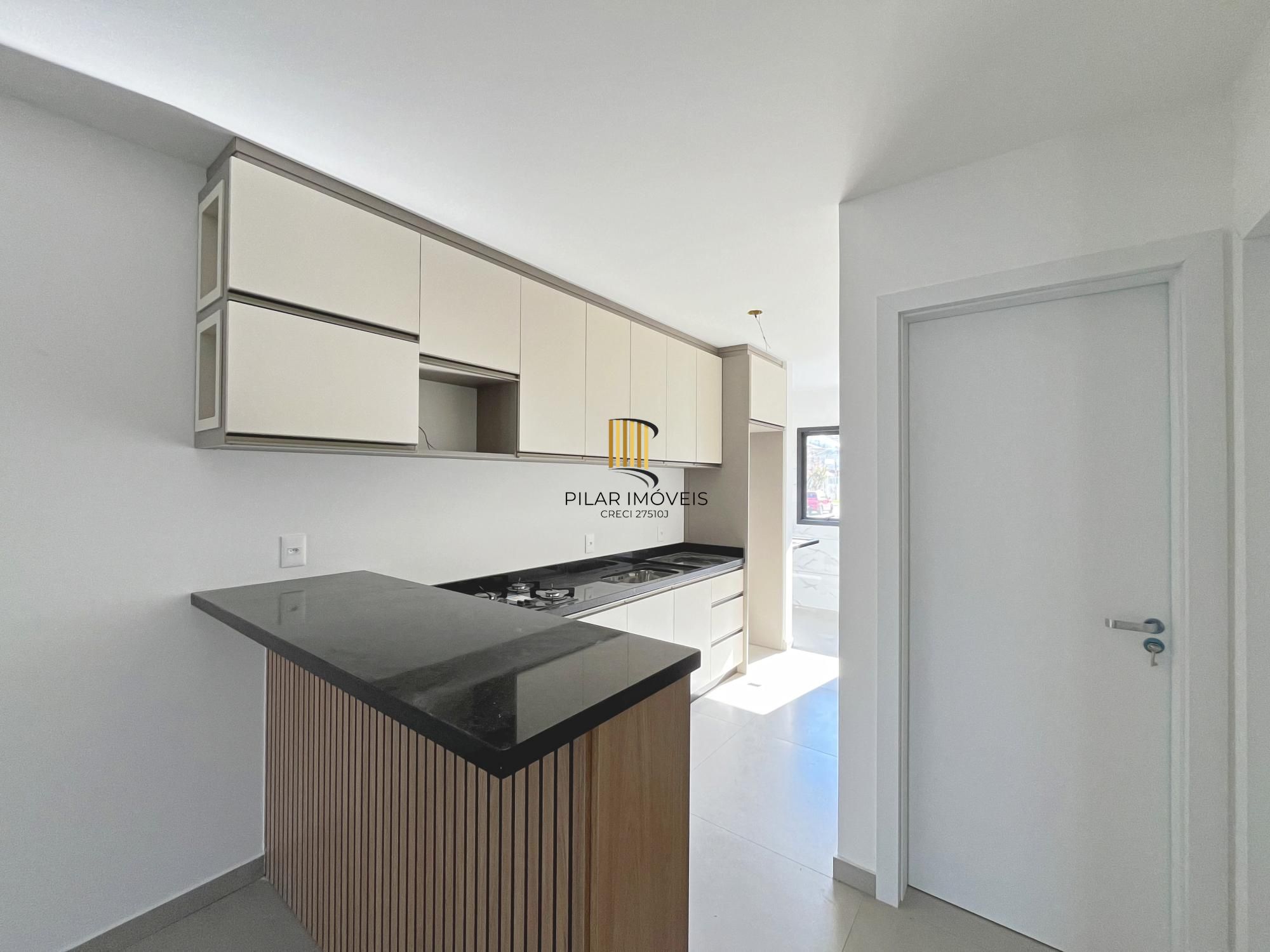 Belíssima Residência com 2 dormitórios, 2 vagas , cozinha mobiliada