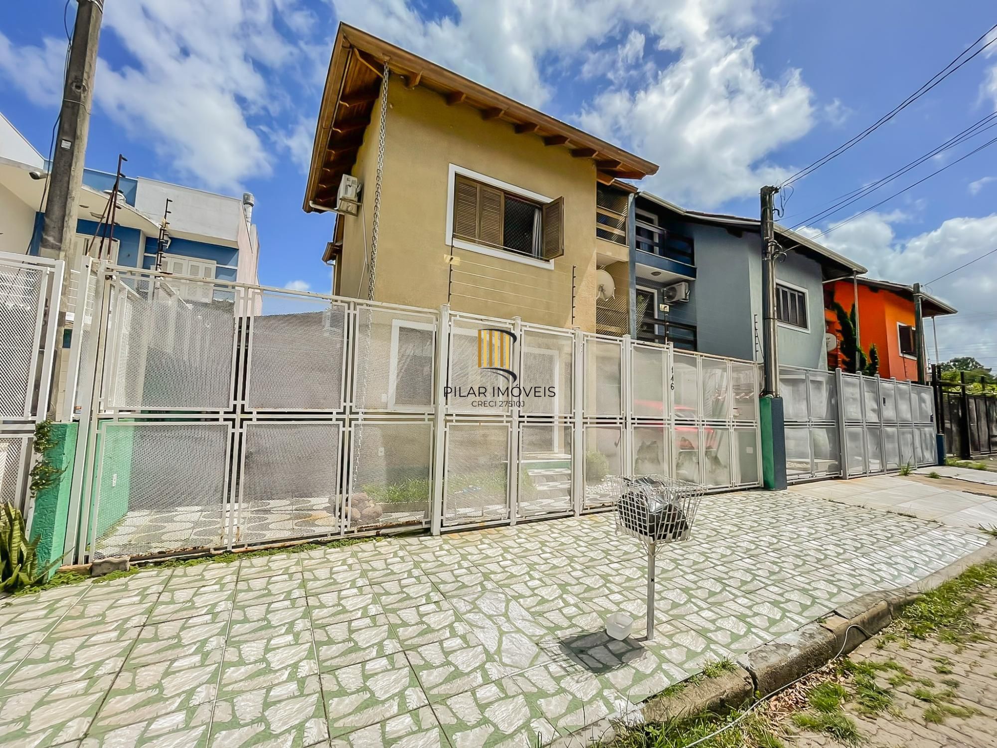 Casa 3 dormitórios no bairro Hípica - Pilar Imóveis
