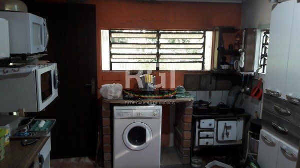 Sítio para Venda - 400m², 3 dormitórios, sendo 1 suites, Belém Velho