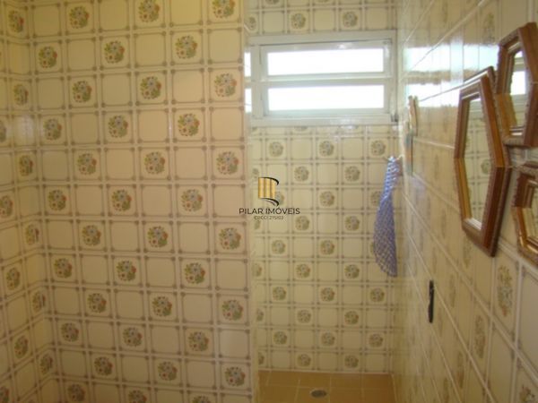 Casa para Venda - 181m², 3 dormitórios, sendo 1 suites, 2 vagas - Ipanema