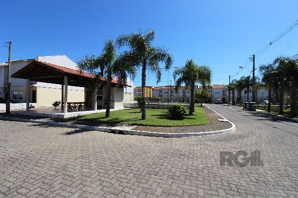 Casa Condominio em Porto Alegre, no bairro Hípica, com 3 dormitório(s), e 3 banheiros, à venda.