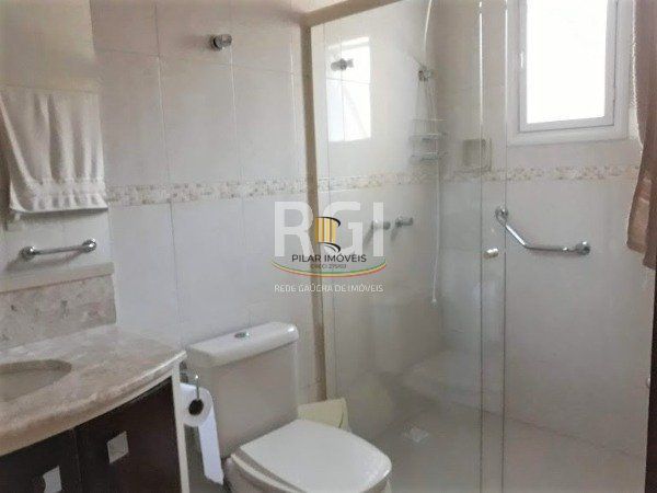 Casa Condominio para Venda - 283m², 4 dormitórios, sendo 3 suites, 3 vagas - Lagos De Nova Ipanema