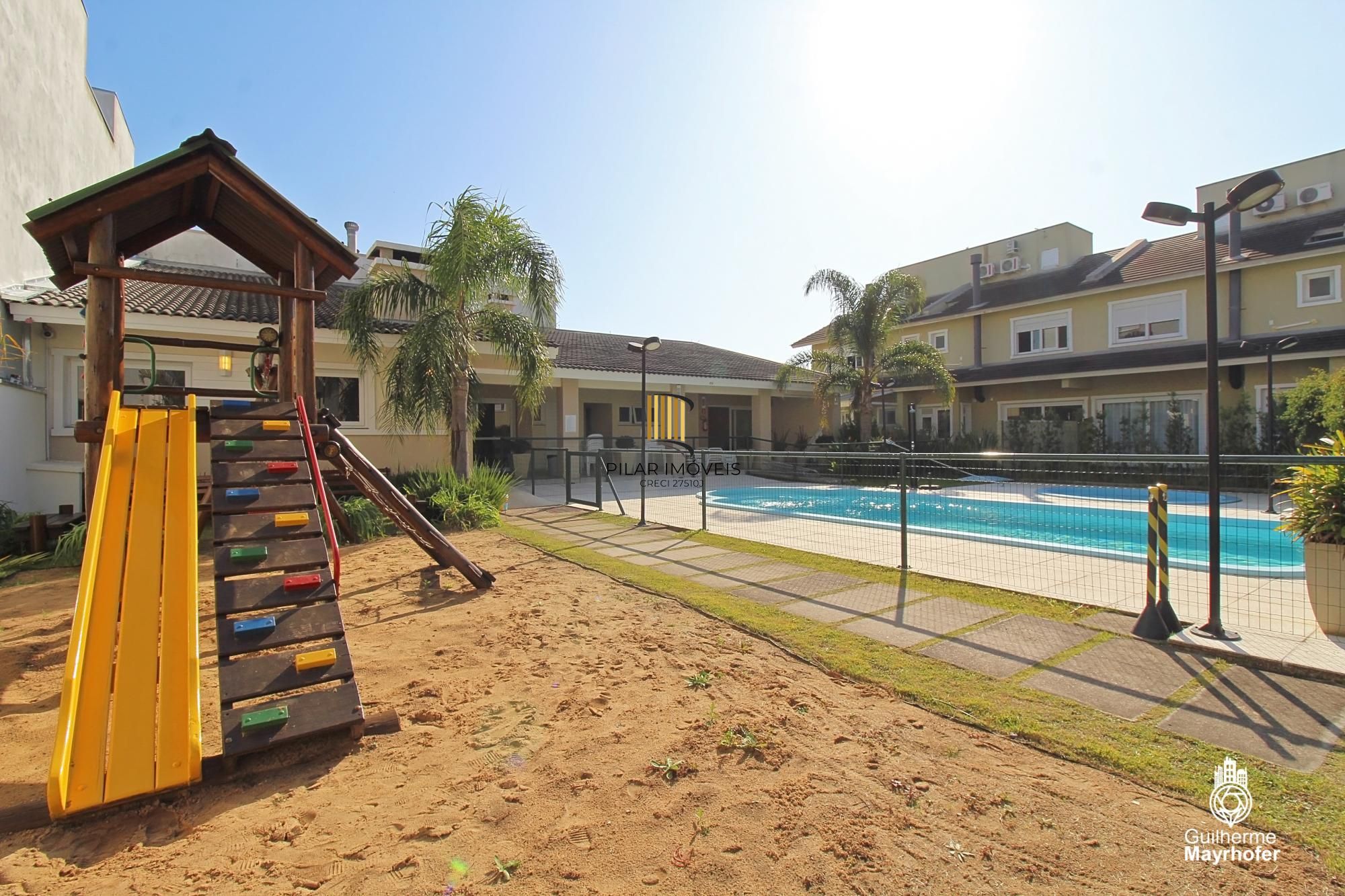 Sobrado Alto Padrão 3 dormitórios 4 vagas garagem, no Lagos de Nova Ipanema