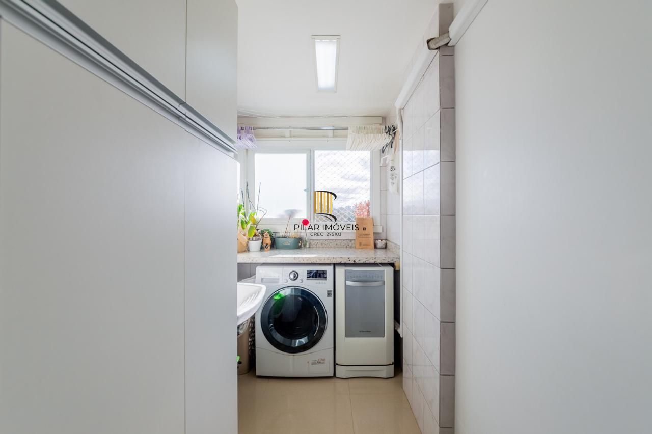 Apartamento 3 dormitórios no bairro Jardim Botânico
