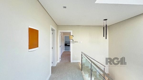 Casa Condominio em Porto Alegre, no bairro Hípica, com 3 dormitório(s), e 3 banheiros, à venda.