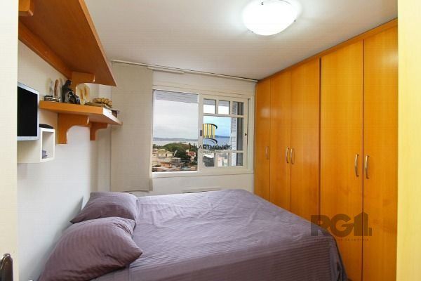 Casa Condominio para Venda - 201m², 3 dormitórios, sendo 1 suites, 2 vagas - Tristeza