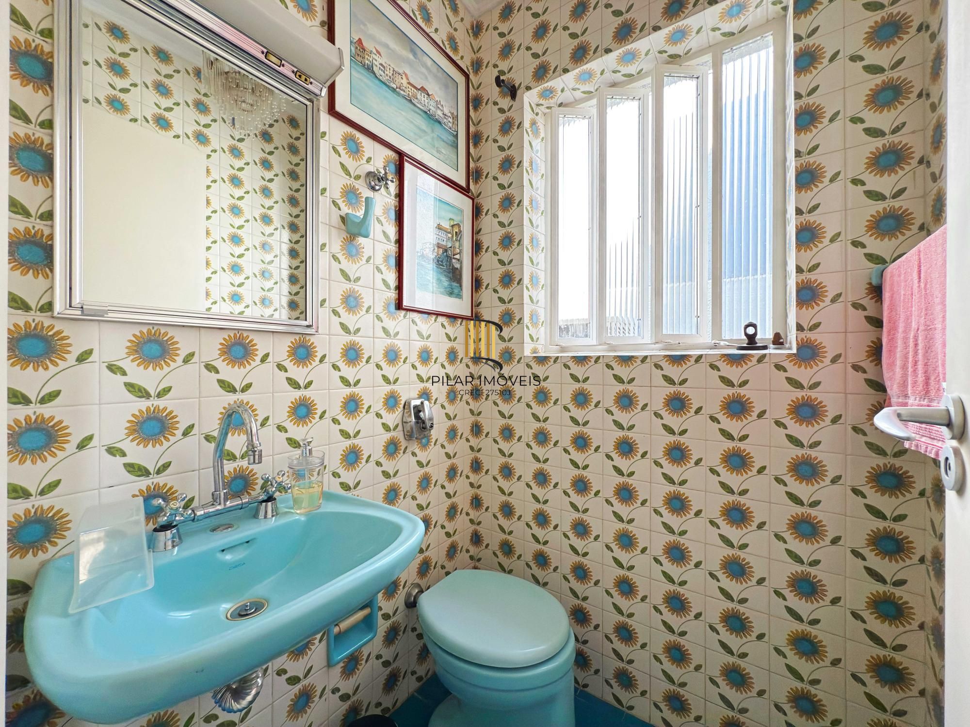 Casa Térrea com Piscina e 3 Dormitórios – Coração de Ipanema