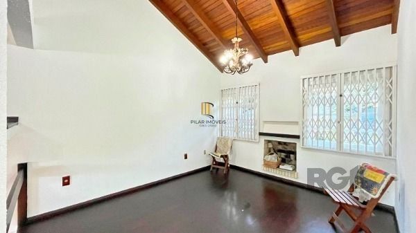 Casa para Venda - 206m², 3 dormitórios, sendo 1 suites, 4 vagas - Ipanema