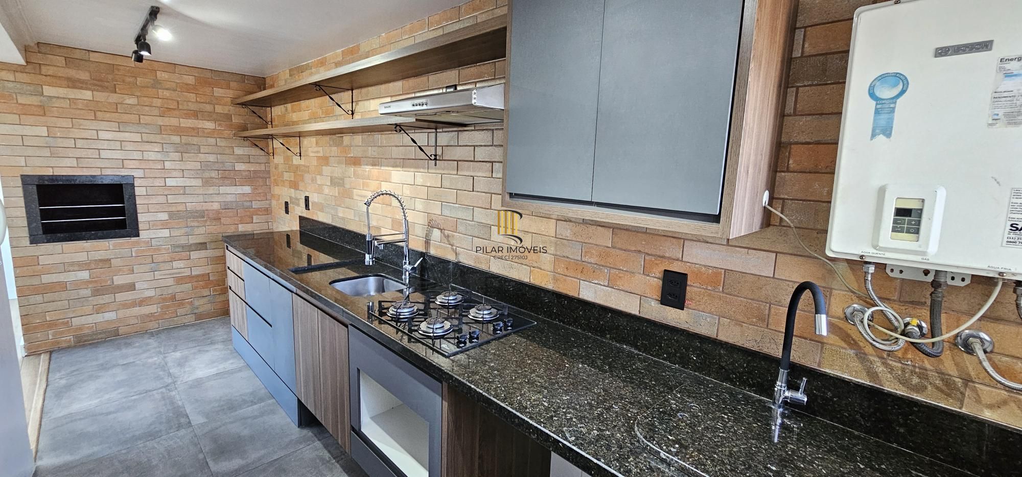 Apartamento 2 dormitórios no bairro Tristeza