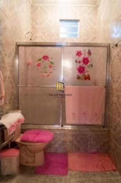 Casa para Venda - 300m², 3 dormitórios, sendo 3 suites, 2 vagas - Vila Nova