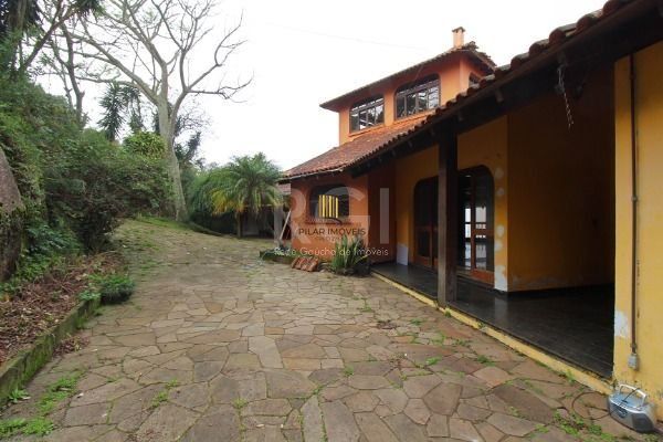 Casa para Venda - 596m², 6 dormitórios, sendo 4 suites, 6 vagas - Vila Conceição