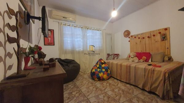 Predio para Venda - 353m², 4 dormitórios, sendo 3 suites, 2 vagas - Hípica