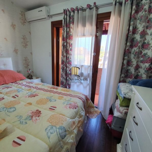 Casa para Venda - 185m², 3 dormitórios, sendo 1 suites, 2 vagas - Bahamas