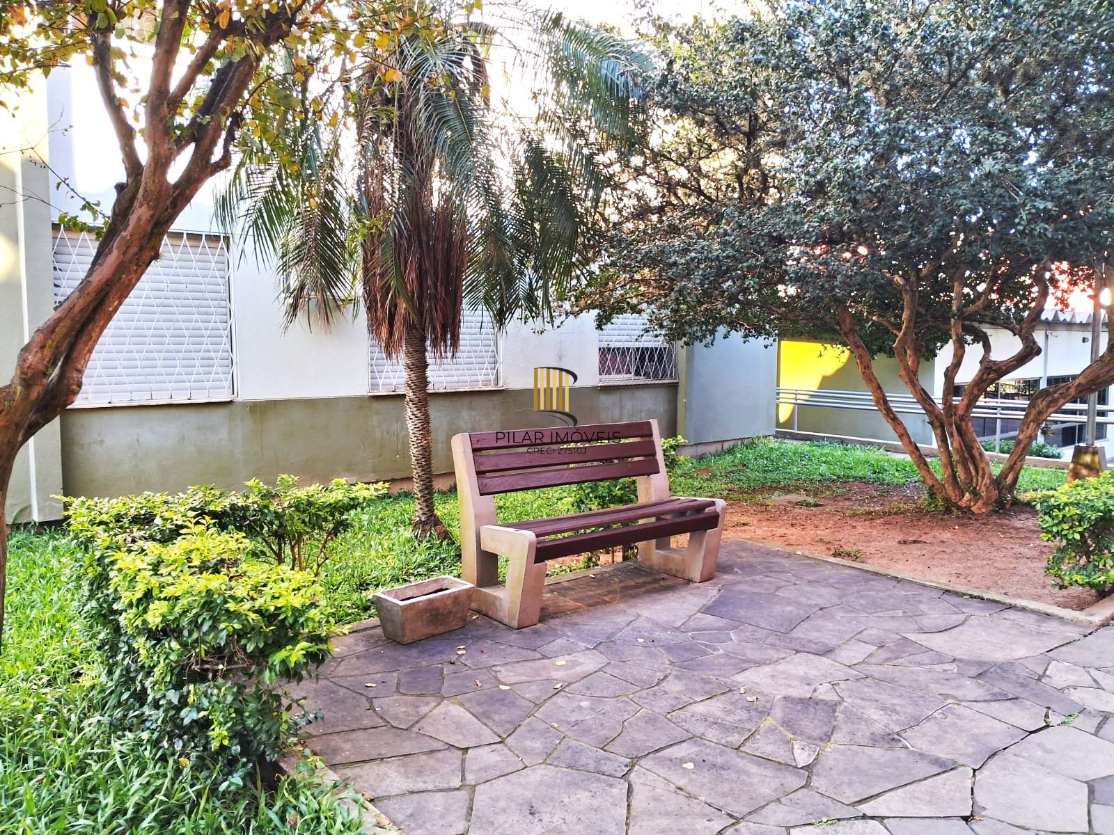 Apartamento 2 dormitórios no bairro Vila Nova