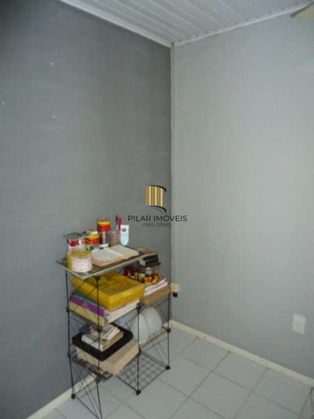 Casa para Venda - 48.58m², 2 dormitórios, 1 vaga - Restinga
