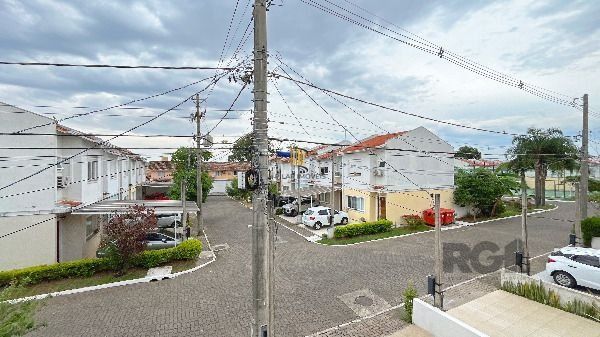 Casa Condominio em Porto Alegre, no bairro Hípica, com 3 dormitório(s), e 3 banheiros, à venda.