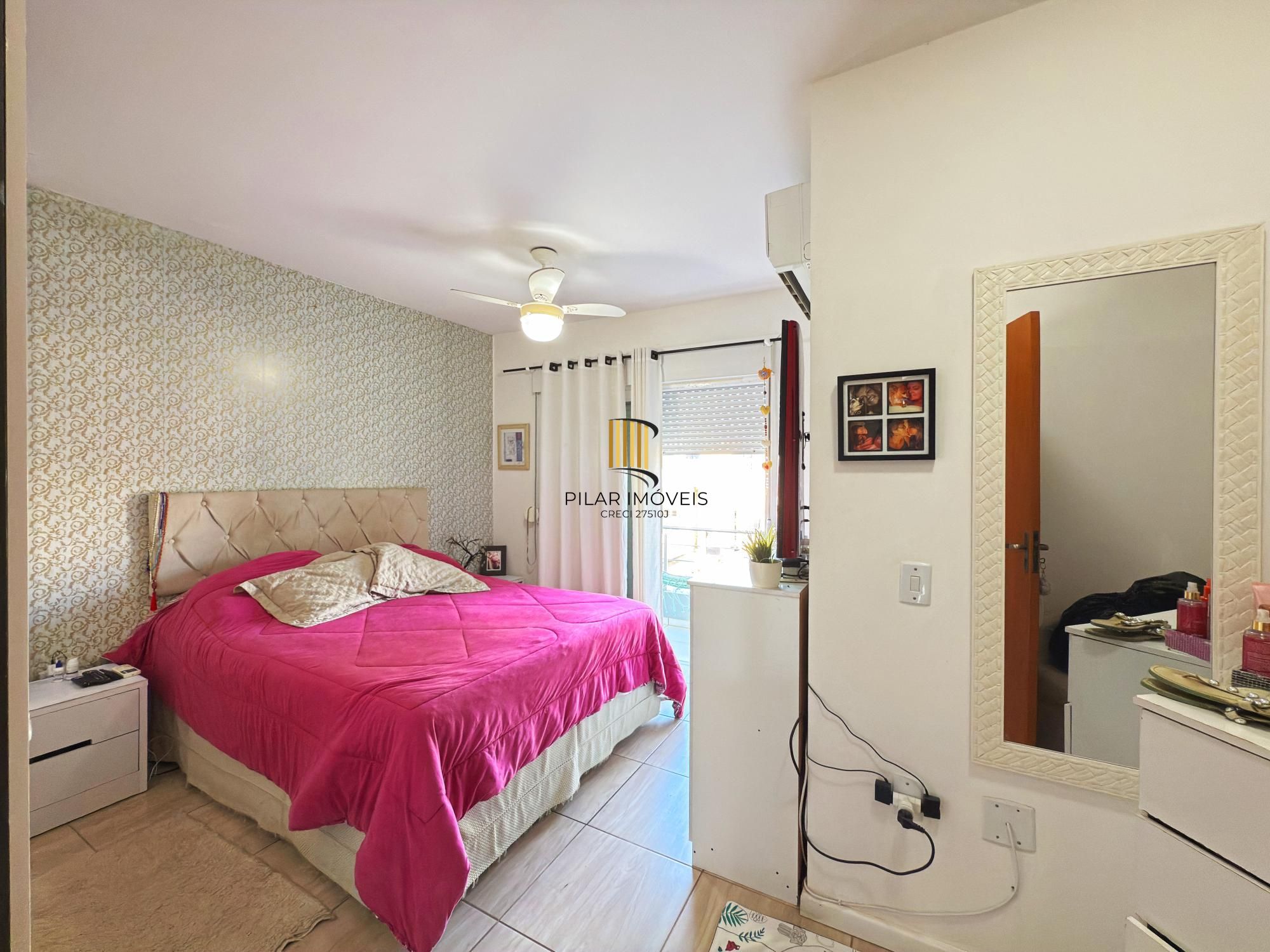 Casa para Venda - 138m², 3 dormitórios, sendo 1 suites, 2 vagas - Hípica