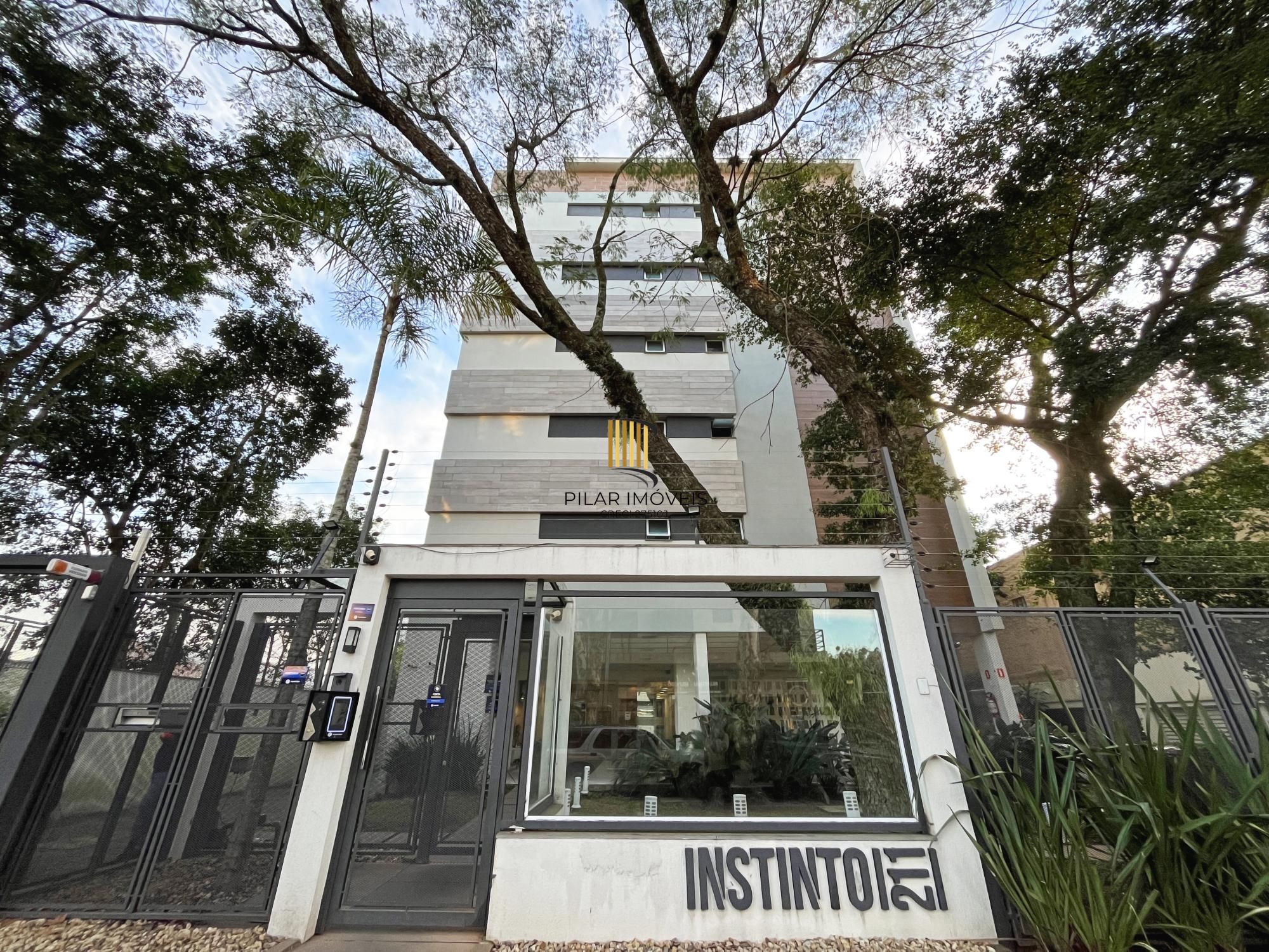 Apartamento de 2 dormitórios no Cristal