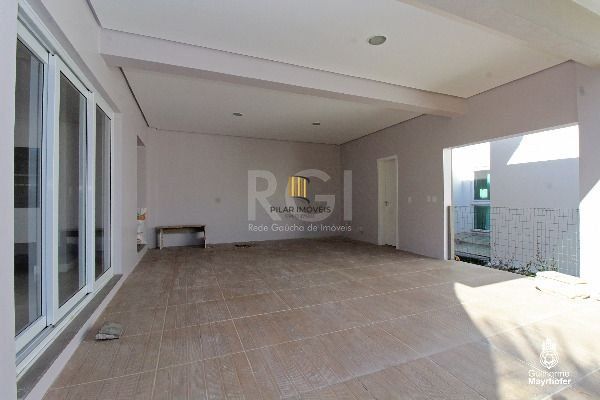 Casa Condominio para Venda - 280m², 3 dormitórios, sendo 1 suites, 5 vagas - Aberta Dos Morros