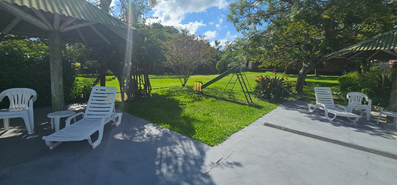 Sobrado Condomínio Fechado bairro Guaruja- 3 dormitórios