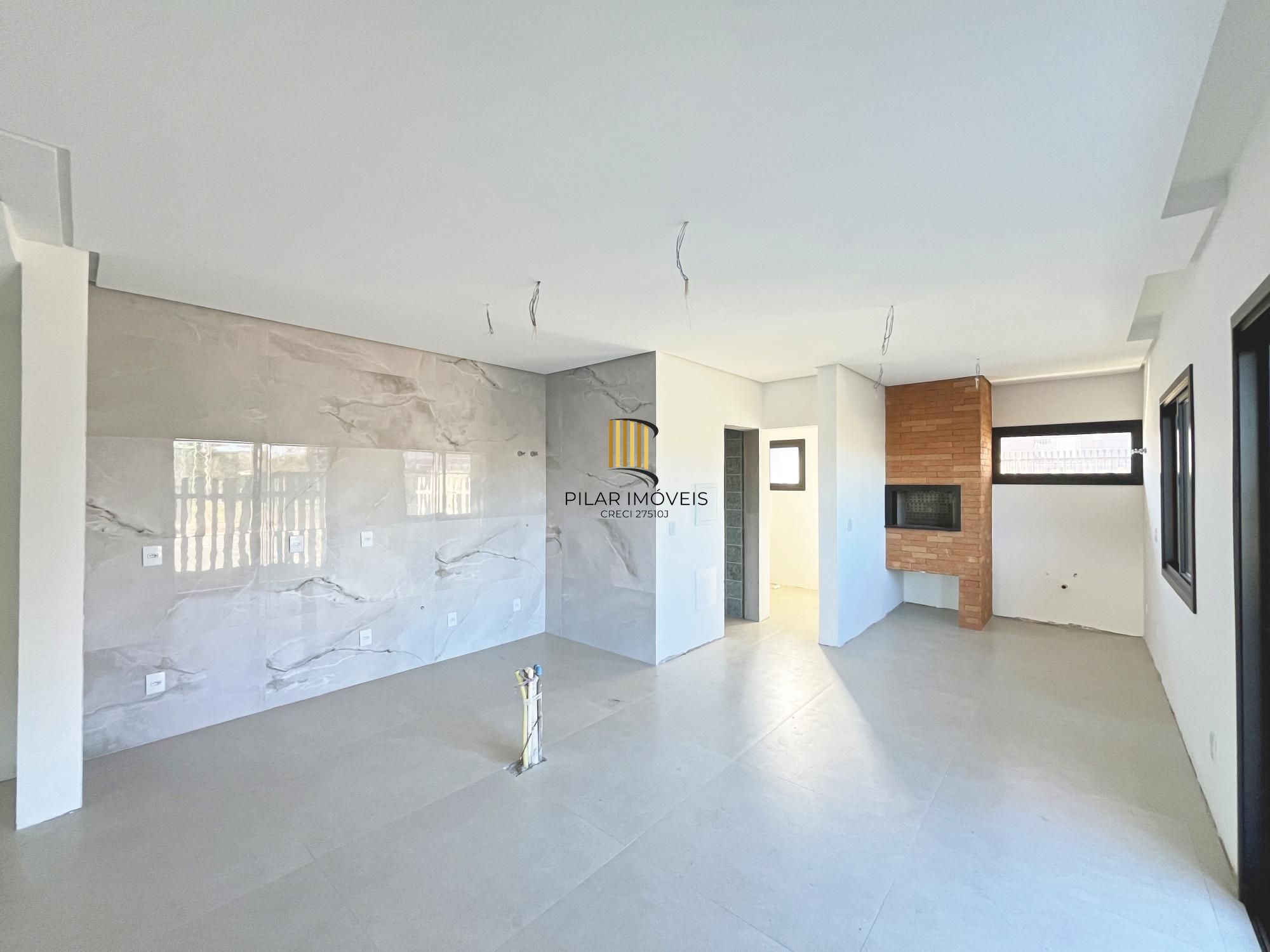 Casa em Porto Alegre, no bairro Hípica, com 3 dormitório(s), e 3 banheiros, à venda.
